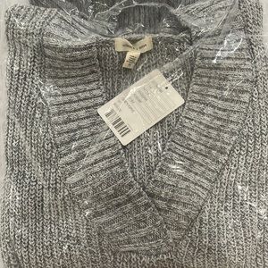 Silence and noise brand-new knit sweater gray v neck size medium